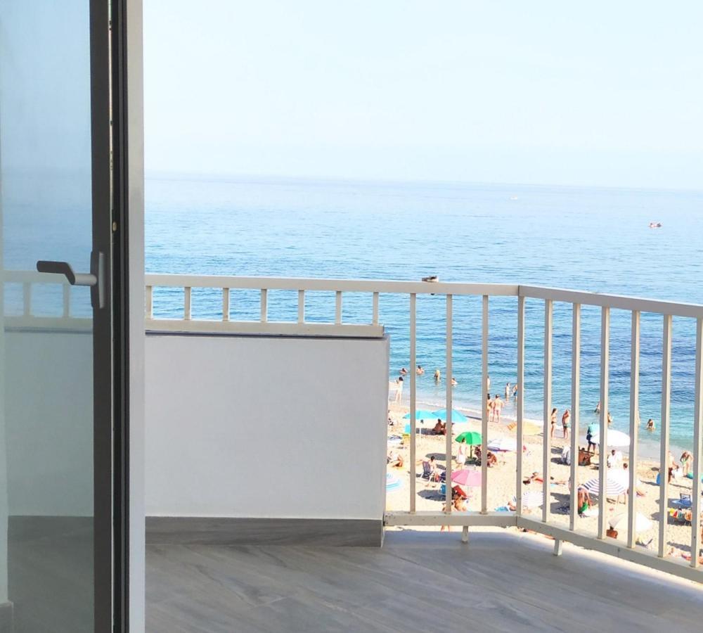 Torresol 402 Apartment Нерха Екстериор снимка